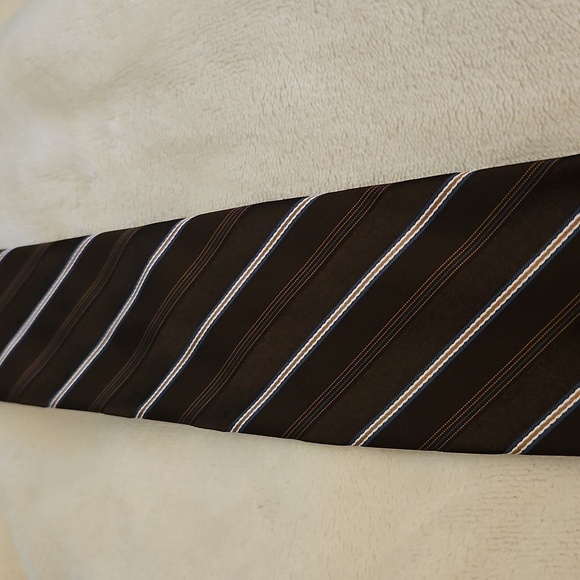 3/$30 Vtg SEARS 1980s Brown and White Striped Slim Clip-on Tie - Picture 8 of 8